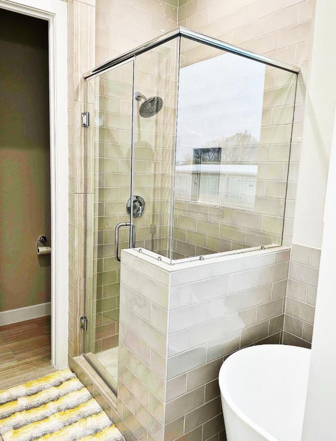 Modern Style Relaxation In Houston, Texas Villa Eksteriør billede
